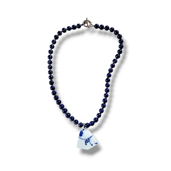 Nozomi Project | Blue/White Upcycyled Lapis Lazuli Porcelain Necklace - Picture 2 of 13